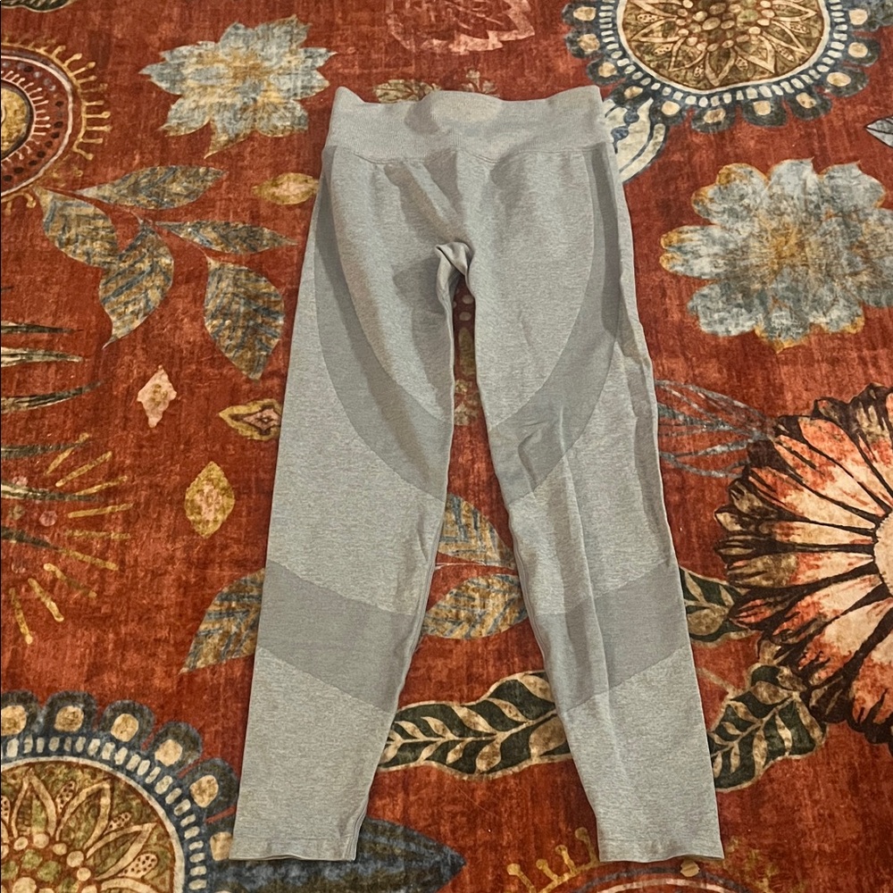 PINK Victoria's Secret Kids Gray Leggings